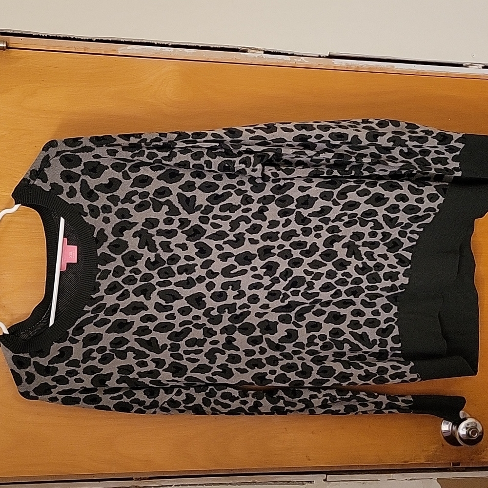 Isaac Mizrahi Sweater